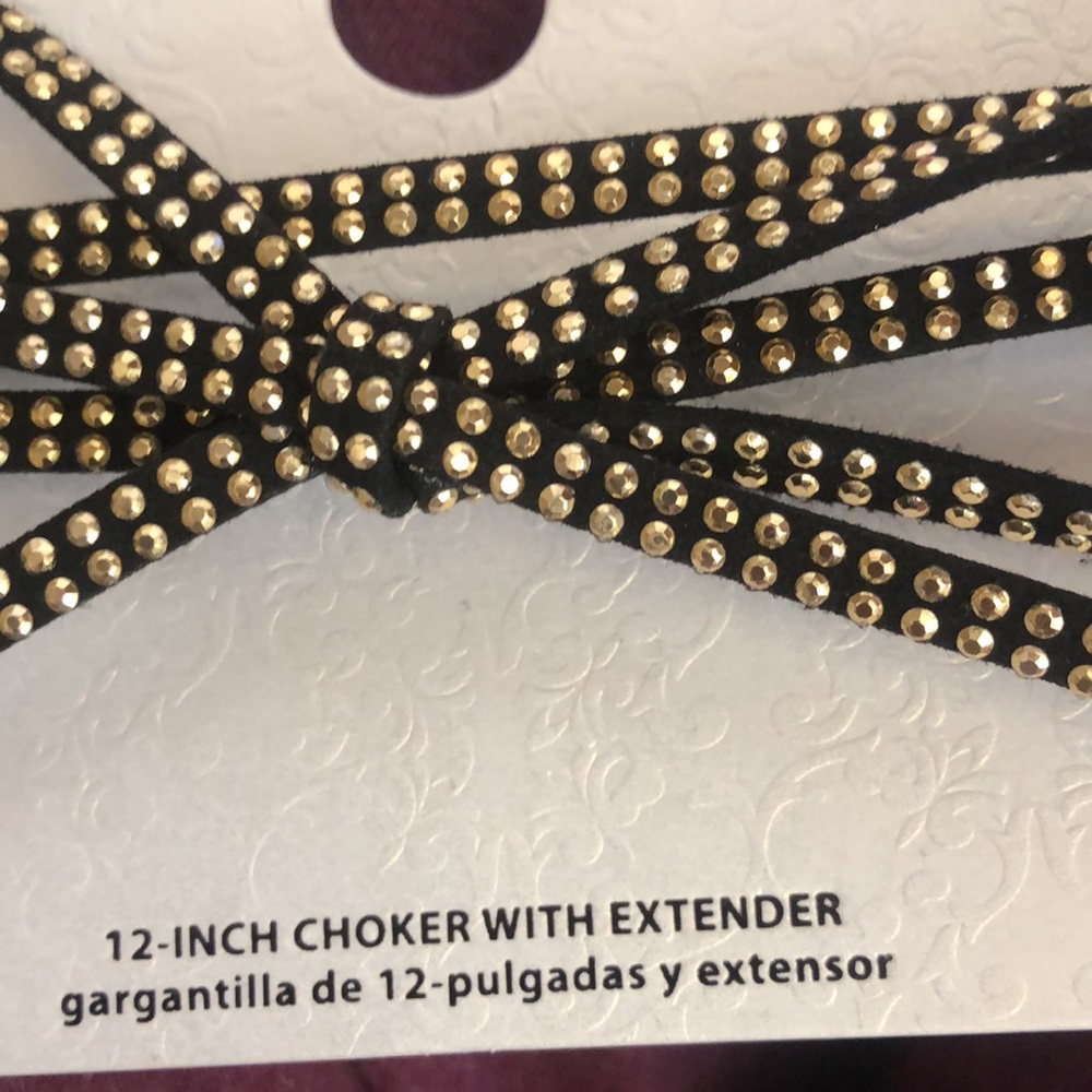 Choker - Picture 5 of 5